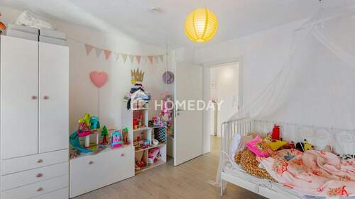 1. OG Kinderzimmer 1 2 - 