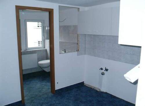 OG links Küche/Bad - 