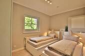 Schlafzimmer EG 1 - 