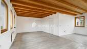 Wohnzimmer 2 - Leerstehende, helle 2-Zimmer-Wohnung in Top Zustand mit zwei Stellplätzen im Kern von Kilianstädten