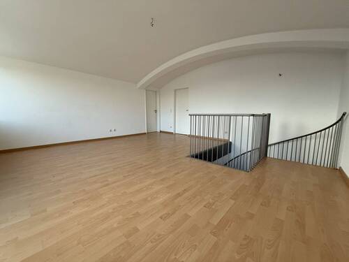 Wohnimmer - Etagenwohnung mit 67,60 m&sup2; in Zwickau zur Miete