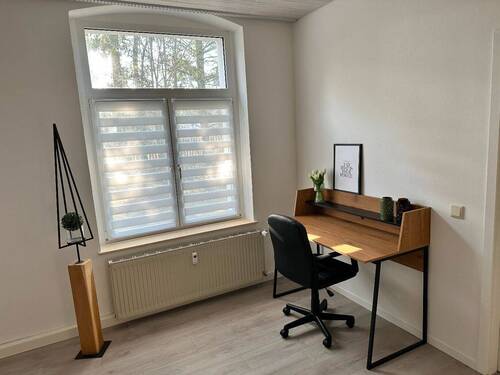 Arbeitsplatz - Helles Einzelbüro im Top-Business-Center Langenwolschendorf - sofort verfügbar
