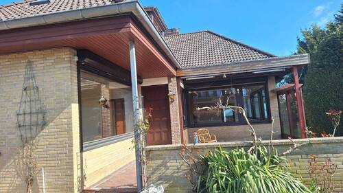 Eingangsbereich - 6 Zimmer Einfamilienhaus zum Kaufen in Wilhelmshaven