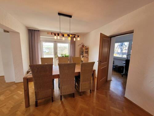 Esszimmer.jpg - 3 Zimmer Etagenwohnung zur Miete in Bütthard