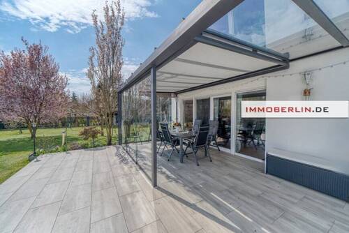 2 - 5 Zimmer Einfamilienhaus in Berlin