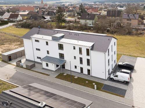 Außenansicht - 3 Zimmer Etagenwohnung zum Kaufen in Flachslanden