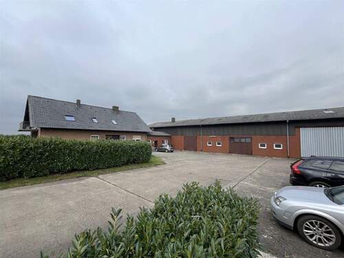 Bild2 - 8 Zimmer Einfamilienhaus zum Kaufen in Lübbecke-Nettelstedt