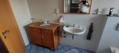 Bad mit Waschmaschinenanschluß - 