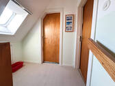 Flur Altbau OG - 