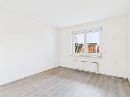 Schlafzimmer - 3 Zimmer Etagenwohnung zum Kaufen in Bad Schwartau