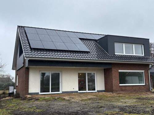 Bild 1 - Moderne Erdgeschosswohnung mit Garten, Garage und zwei Terrassen in Wilsum