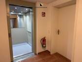 Aufzug/Eingang - Etagenwohnung mit 132,00 m&sup2; in Überlingen zum Kaufen