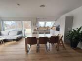 Offenes Wohn-/Esszimmer - 4 Zimmer Etagenwohnung zum Kaufen in Durbach-Ebersweier