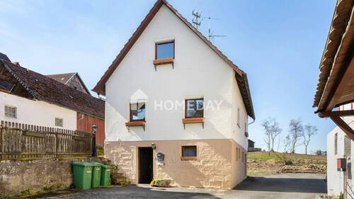 Außenansicht 3 - Einfamilienhaus in Calw Holzbronn mit 4 Zimmern und viel Potenzial für Ihr neues Zuhause