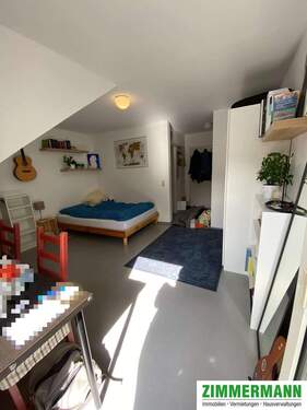 Wohn-/Schlafzimmer - 