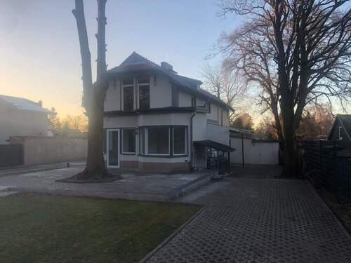 Bild 2 - 8 Zimmer Mehrfamilienhaus, Wohnhaus zur Miete in Berlin