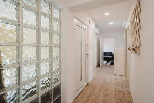 Flur - 4 Zimmer Etagenwohnung zum Kaufen in Ludwigshafen am Rhein