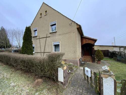 Zugang zum Grundstück - 5 Zimmer Doppelhaushälfte zum Kaufen in An der Schmücke