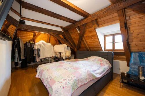 L - förmiges Schlafzimmer mit Ankleide - 