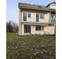 Helle DHH mit 6 Zimmern in FFB, ruhig & zentral- fußläufig zur S-Bahn , von privat - Fürstenfeldbruck