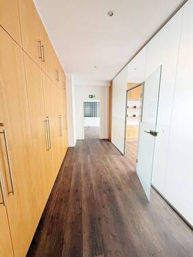 Altheimer Flur vor Raum 6 - 