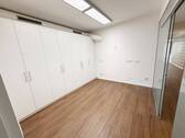Neuhauser Wartebereich - 