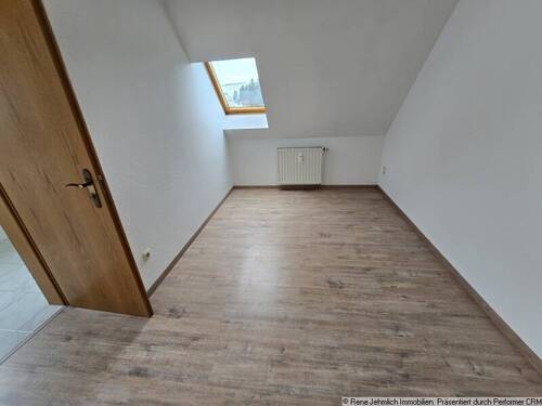 Kinderzimmer oder Arbeitszimmer - Etagenwohnung mit 85,00 m&sup2; in Burkhardtsdorf zum Kaufen