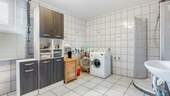KG Badezimmer 2 - 
