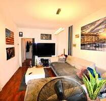 Saarbrücken, Rodenhof, kleine 2 ZKB-Wohnung mit Balkon nur an eine berufstätige Einzelperson