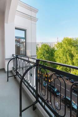 Kurfürstendamm200-6.jpg - 