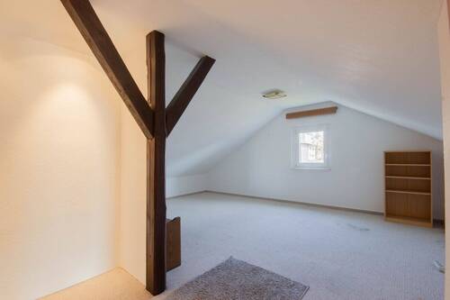 Zimmer Dachboden - 