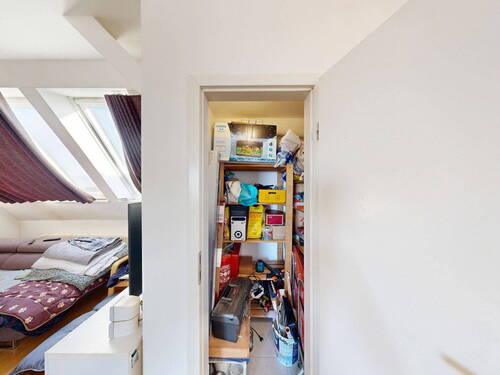 Abstellraum Dach - 