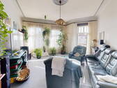 Wohnzimmer - 2 Wohnungen - 579.000,00&nbsp;EUR Kaufpreis, ca.&nbsp; 183,00&nbsp;m&sup2;&nbsp;Wohnfl&auml;che