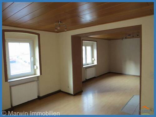 Wohnzimmer EG - 1 Zimmer Mehrfamilienhaus, Wohnhaus in Dahlem