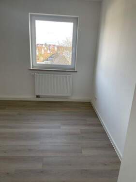 Beispiel Whg nach Renovierung - Etagenwohnung mit 71,20 m² in Schwandorf zur Miete