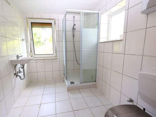 Duschbad Erdgeschoss - Einfamilienhaus mit 102,50 m² in Greifenstein zum Kaufen