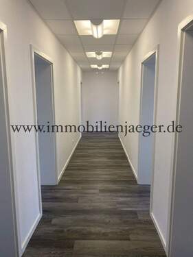 Flur 2 - 
