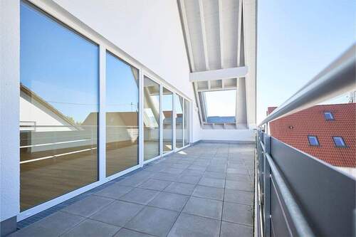 Großzügige Loggia - 3 Zimmer Etagenwohnung zum Kaufen in Krumbach