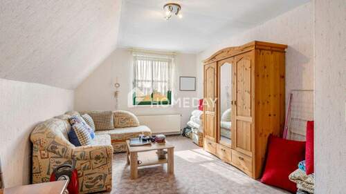 1. OG Wohnzimmer 1 - 