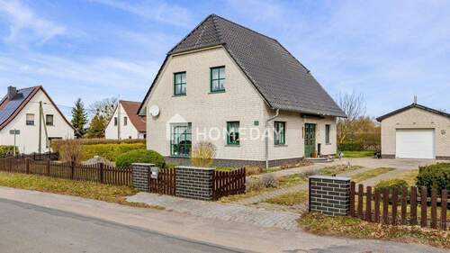 Außenansicht 1 - Einfamilienhaus mit 126,00 m&sup2; in Alt Sührkow zum Kaufen
