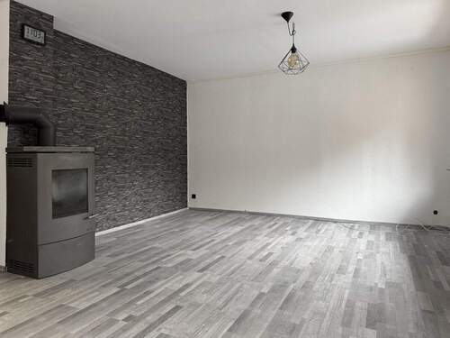 Wohnzimmer - 3 Zimmer Mehrfamilienhaus, Wohnhaus in Herzogenrath