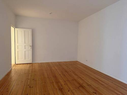 Zimmer 2 - 