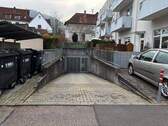 Tiefgarageneinfahrt - 