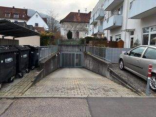 Tiefgarageneinfahrt - 