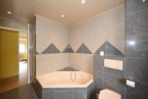 Wanne + Dusche - 