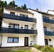 LÄNDLICH: TRAUMAUSSICHT, GROSSES FAMILIENHAUS, EINBAUKÜCHE, 2 STELLPLÄTZE - Heidelberg Schlierbach