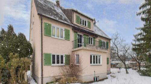 Außenansicht.jpg - Altbauflair mit Potential - 895.000,00&nbsp;EUR Kaufpreis, ca.&nbsp; 219,00&nbsp;m&sup2;&nbsp;Wohnfl&auml;che