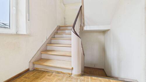 Treppenhaus OG.jpg - 