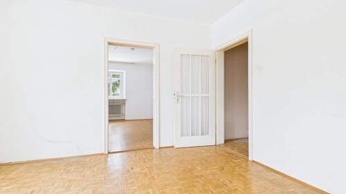 Aufteilung EG.jpg - 9 Zimmer Mehrfamilienhaus, Wohnhaus in Augsburg