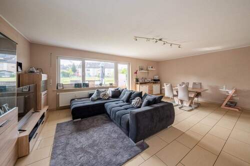 Bild 3 - 8 Zimmer Einfamilienhaus in Herforst